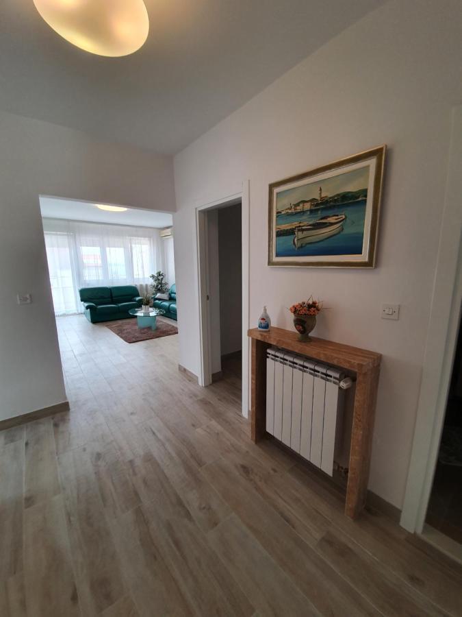 Apartment Tina Split Buitenkant foto